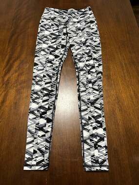 Victoria secret knockout leggings xs